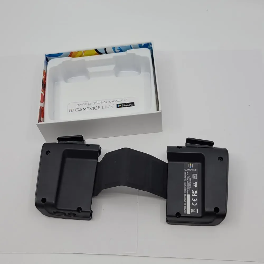 Gamevice  Model GV167 Controller for Samsung Galaxy for Galaxy S7, S7 Edge